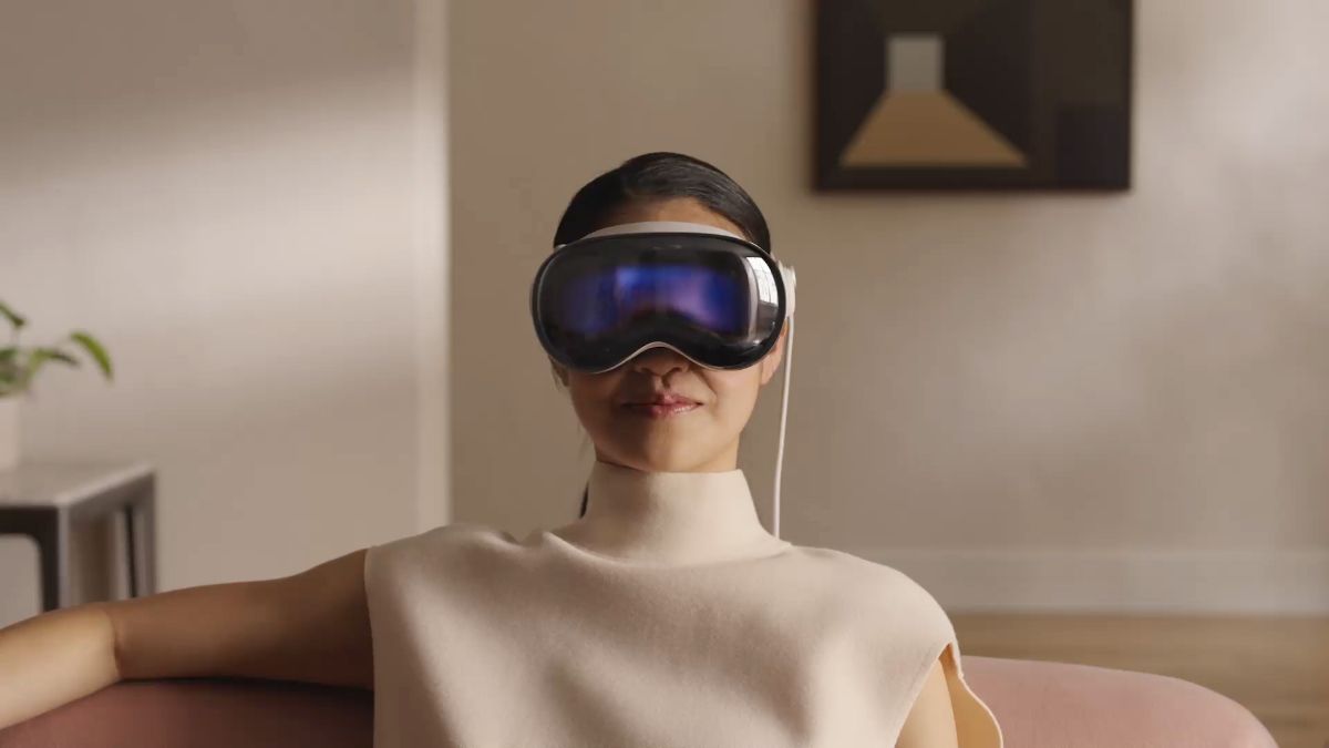 Apple, yeni Vision Pro’yu bu yıl içinde tanıtabilir: Neler değişecek